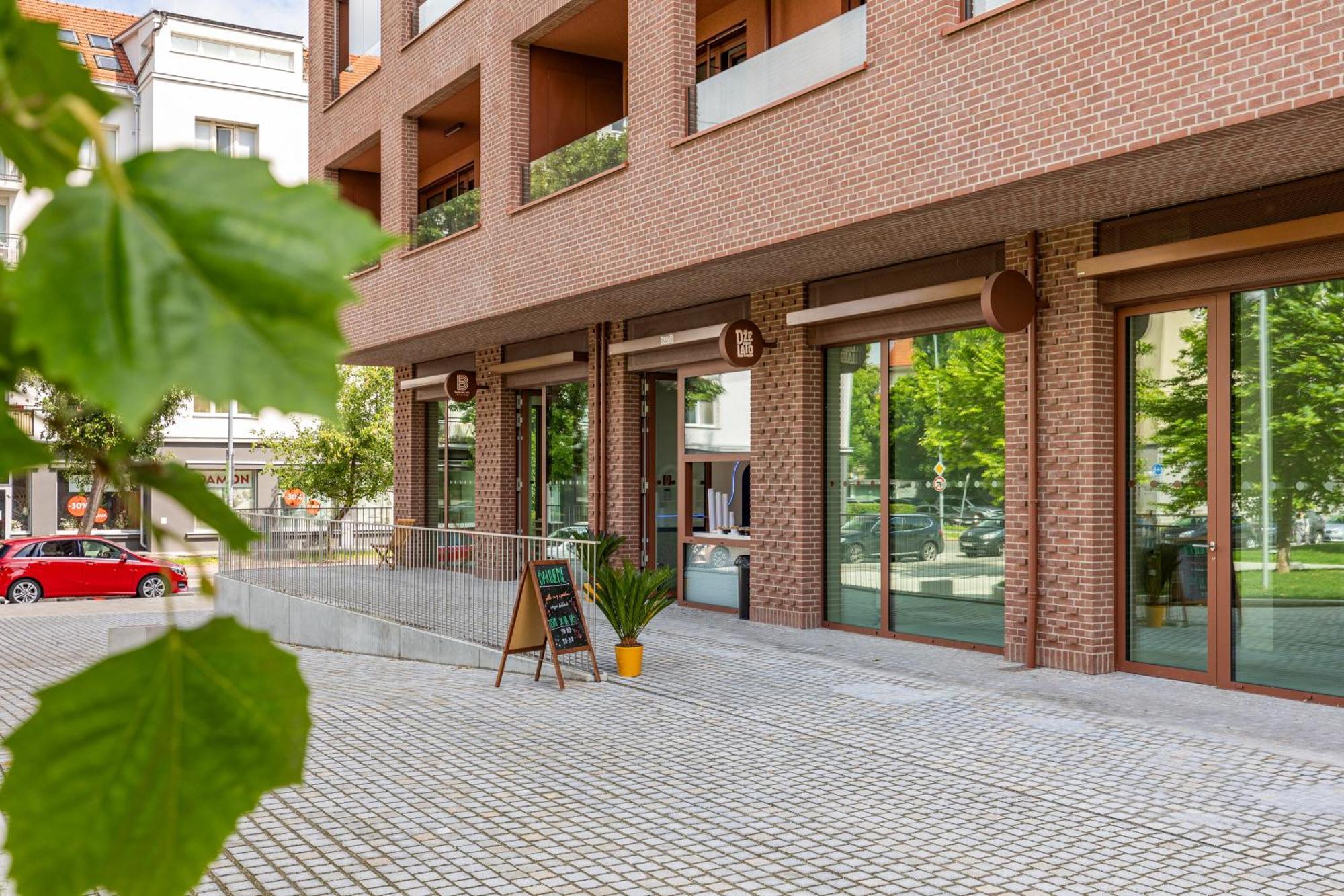 Modern Oasis In Bratislava's Heaven Bratislava